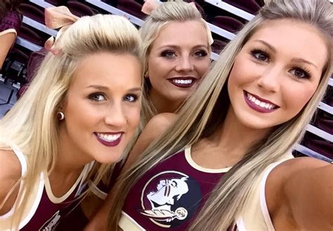 Come see a college cheerleaders Onlyfans! 💕 onlyfans. . Kaitlynrawr face